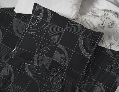 Jay Franco Kids Duvet Cover Set with Sham & Pillowcase – Ultra-Soft Bedding for Room Decor, Cover ONLY Comforter NOT Included, Black - Marvel Comics, 3 Piece King