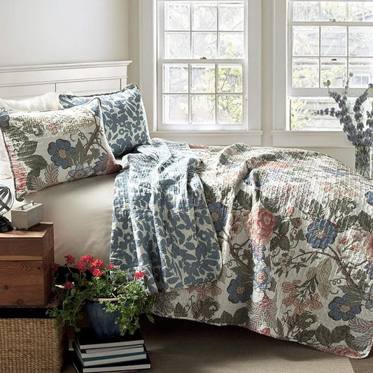 Lush Decor Sydney Reversible Cotton Quilt Set Cotton Bedding, 3 Piece Set, King, Green & Blue - Bedding Set - Blue Floral Quilt - Cottage Decor - Bedding King Size