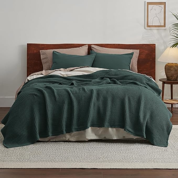 Bedsure Gentlesoft 100% Cotton Blanket Queen Size for Bed - Breathable and Soft for Spring Summer, Thick Cozy Waffle Weave Blanket Gifts for Women, Dark Green, 90x90 Inches