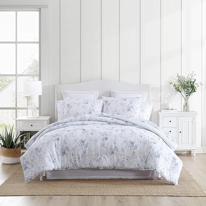 Laura Ashley - King Comforter Set, Reversible Cotton Bedding with Matching Shams, Medium Weight for Year Round Use, Oeko-Tex Certified (Belinda Blue)