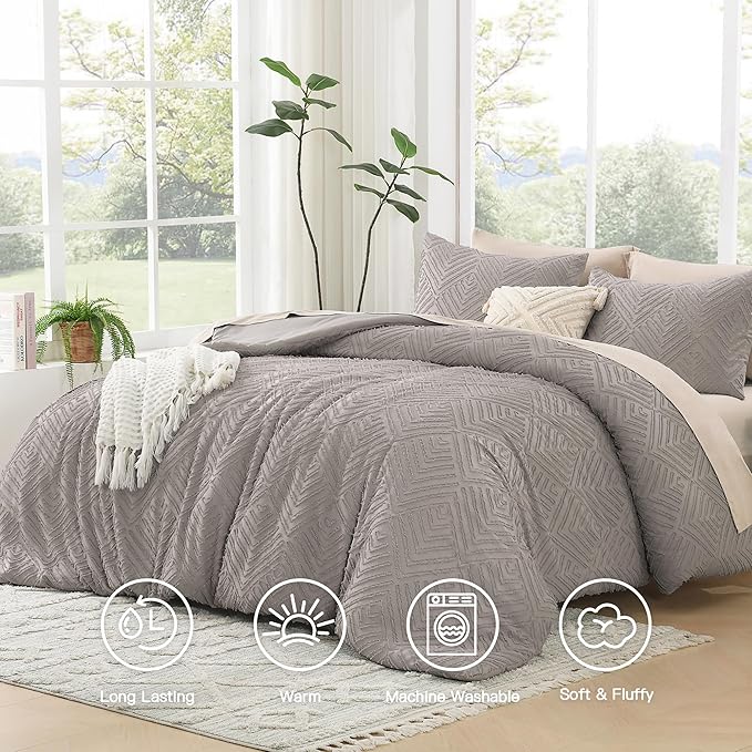 Litanika Queen Comforter Set Rose Grey, 3 Pieces Cream Tufted Boho Farmhouse Bedding Comforter Sets, Lightweight Fluffy Comforter Bed Set for All Season (90x90In Comforter and 2 Pillowcases)