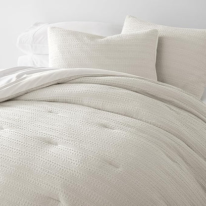 Linen Market Queen Comforter Set (3 Piece) - Bring Luxury Home with Our Soft and Lightweight Down Alternative Comforters Queen Size - This Queen Bed Set Includes Your Comforter and 2 Pillow Shams