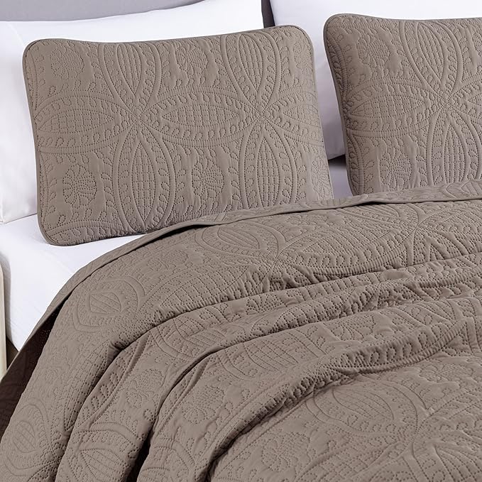 Chezmoi Collection Austin 3-piece Oversized Bedspread Coverlet Set (King, Taupe) | Oversized, Lightweight, Fade Resistant