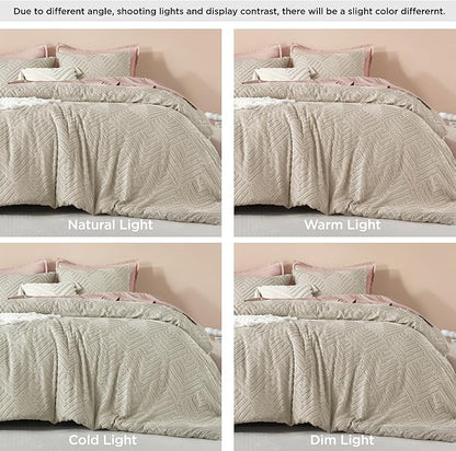Litanika Oatmeal Queen Comforter Set, 3 Pieces Tufted Boho Farmhouse Bedding Comforter Sets, Lightweight Fluffy Comforter Bed Set for All Season (90x90In Comforter and 2 Pillowcases)