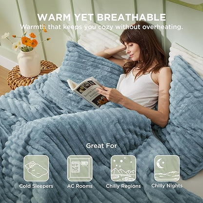 Bedsure Twin/Twin XL Size Comforter - GentleSoft™ 2 Pieces Double-Side Fleece Fluffy Mineral Blue Comforter Set, Cozy Striped Room Decor Aesthetic Luxury Twin Bedding Sets, 1 Pillowcase, 68x88 Inches