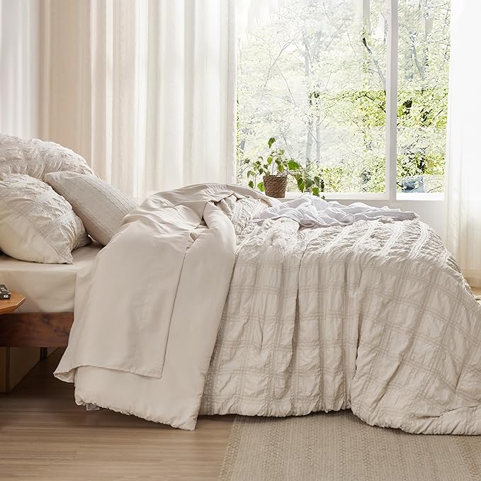 Bedsure Bed in a Bag Twin - 5 Pieces Plaid Seersucker Bedding Comforter Sets, Soft Lightweight Beige Boho Bed Set with Comforters Twin Size, Sheets, Pillowcase & Sham