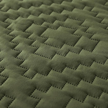 Olive Green Twin Size Quilt Bedding Sets with Pillow Sham, Boho Dark Deep Sage Lightweight Soft Bedspread Coverlet, Quilted Blanket Thin Comforter Bed Cover for All Season, 2 Pieces, 68x90 inches