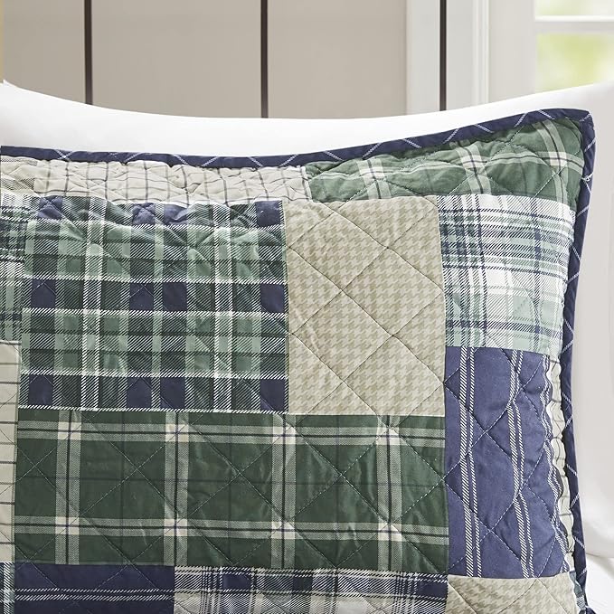 Madison Park Reversible Quilt Cabin Lifestyle Plaid Design - All Season, Breathable Coverlet Bedspread Bedding Set, Matching Shams, Full/Queen(90"x90"), Green/Navy 3 Piece