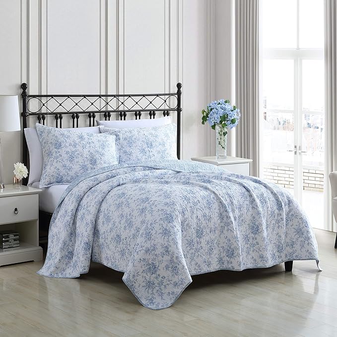 Laura Ashley - King Quilt Set, Soft & Reversible Cotton Floral Bedding with a Medium Weight Feel, 3 Piece Bed Set with Matching Pillowcases (Walled Garden Blue)