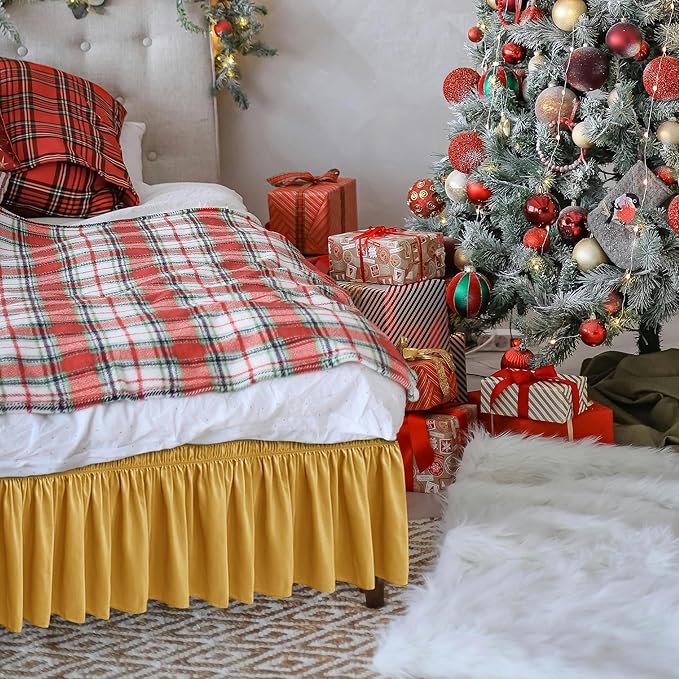 Biscaynebay Wrap Around Bed Skirts for King & Cal King Beds 15" Drop, Christmas Gold Adjustable Elastic Dust Ruffles Easy Fit Wrinkle & Fade Resistant Silky Luxurious Fabric Machine Washable