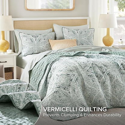 Comfort Spaces Boho Quilt Set Queen Reversible Vermicelli Quilting Queen Size Bed, All Season, Lightweight, Coverlet Winter Layer Bedding, Shams, Gloria, Full/Queen Green 3 Piece