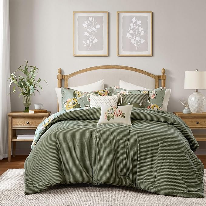 Madison Park Vintage Floral Reversible Comforters King Size Bed, All Season, Down Alternative Bedding Comforter, Bedskirt, Pillows, Shams, Salara, King Green 7 Piece | Reversible
