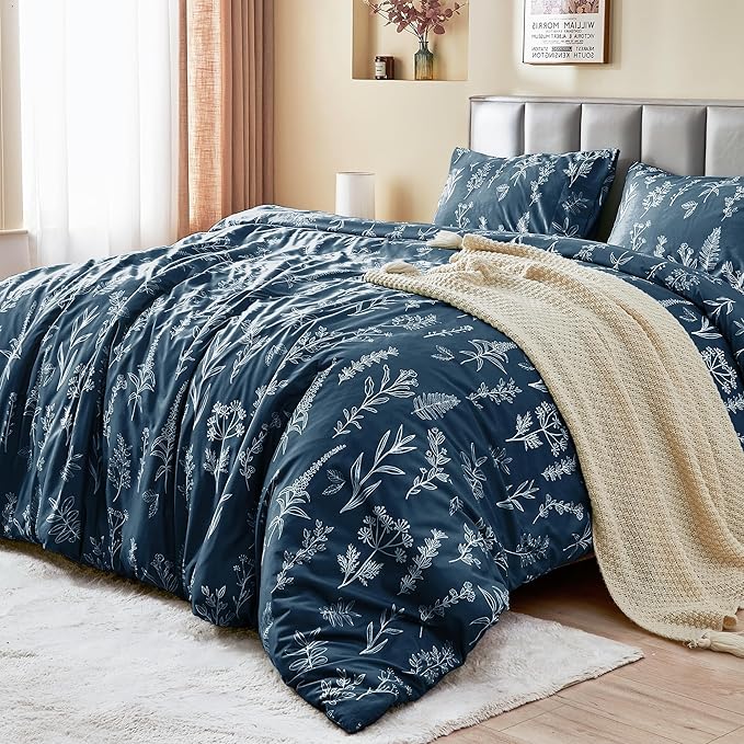 MUXHOMO Duvet Cover Full Size, Reversible Floral Navy Duvet Cover Set with Zipper Closure, 3 Pieces Botanical Patterns Soft Microfiber Bedding Set with 4 Ties (80"x90", 2 Pillow Cases)