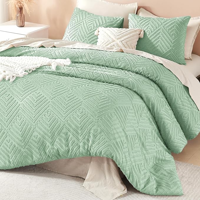 Litanika Sage Green King Size Comforter Set, 3 Pieces Tufted Boho Farmhouse Bedding Comforter Sets, Lightweight Fluffy Comforter Bed Set for All Season (104x90In Comforter and 2 Pillowcases)