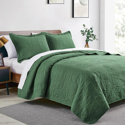 Love's cabin Oversized King Size Quilt Bedding Set Olive Green Bedspreads - Oversized King Lightweight Bedspread Comforter - Coin Pattern Coverlet for All Season - 3 Pieces (1 Quilt, 2 Pillow Shams)