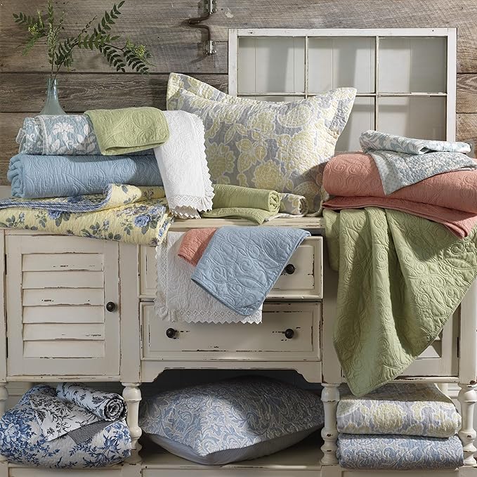 Laura Ashley Home - Twin Quilt Set, Reversible Floral Cotton Bedding with Matching Sham, Home Decor for All Seasons (Walled Garden Blue, Twin)