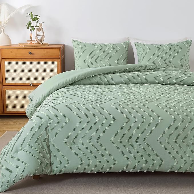 Andency Sage Green King Comforter Set, Boho Soft Fluffy Warm Lightweight Bedding Comforter Sets for King Bed, 3 Pieces Light Green Chevron Tufted Aesthetic Microfiber Lightweight Comforter Set
