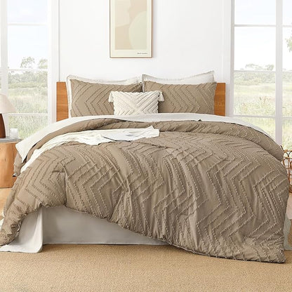 Litanika Taupe California King Comforter Set, 3 Pieces Cal King Oversized Chevron Tufted Boho Bedding Comforter Sets, Fluffy Bed Set (104x96In Comforter & 2 Pillowcases)