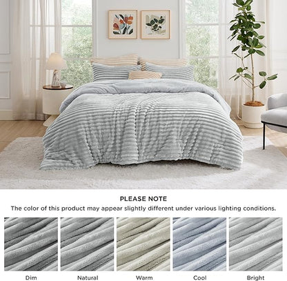 Bedsure Comforter Set Queen Size - GentleSoft™ 3 Pieces Double-Side Fleece Fluffy Light Grey Comforter Set, Cozy Striped Room Decor Aesthetic, Luxury Bedding Queen Size, 2 Pillowcases, 90x90 Inches