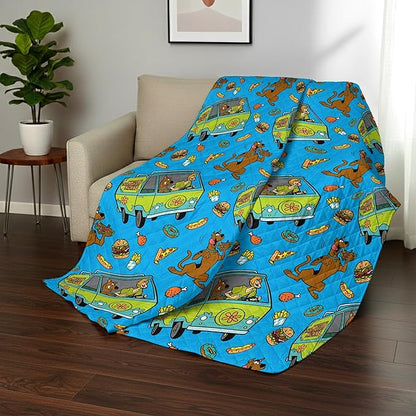 Northwest Warner Bros Scooby-Doo Super Snacky Quilted Throw Blanket, Mystery Machine Themed Design, Comfy Throw, Adults Boys Girls, Soft Lightweight Bedding for Bed, or Couch, 60 x 80 inches