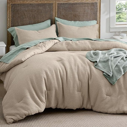 Bedsure Waffle Comforter Set Queen, Khaki Soft Bedding, Waffle Weave Bed Set, 3 Pieces, 1 Comforter (90"x90") and 2 Pillow Shams, Cotton Shell and Polyester Lining for All Seasons