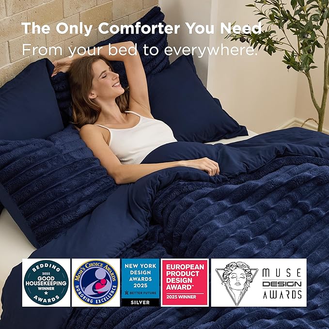 Bedsure Gentlesoft™ 2-in-1 Full Comforter Set and Detachable Fluffy Blanket, Navy Blue Bedding Set for All Season Use, SnapTech Design for Space Saving (Includes 2 Pillow Shams, 2 Pillowcases)