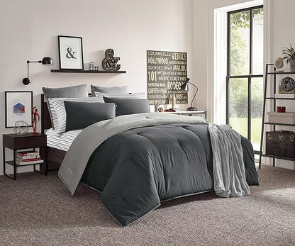 Nautica - Queen Size Sheet Set, Crisp & Tailored Cooling Sheets with a Smooth Cotton Percale Lightweight Feel - Bed Sheets with Matching Pillowcases & Fitted Sheet (Coleridge Stripe Charcoal)