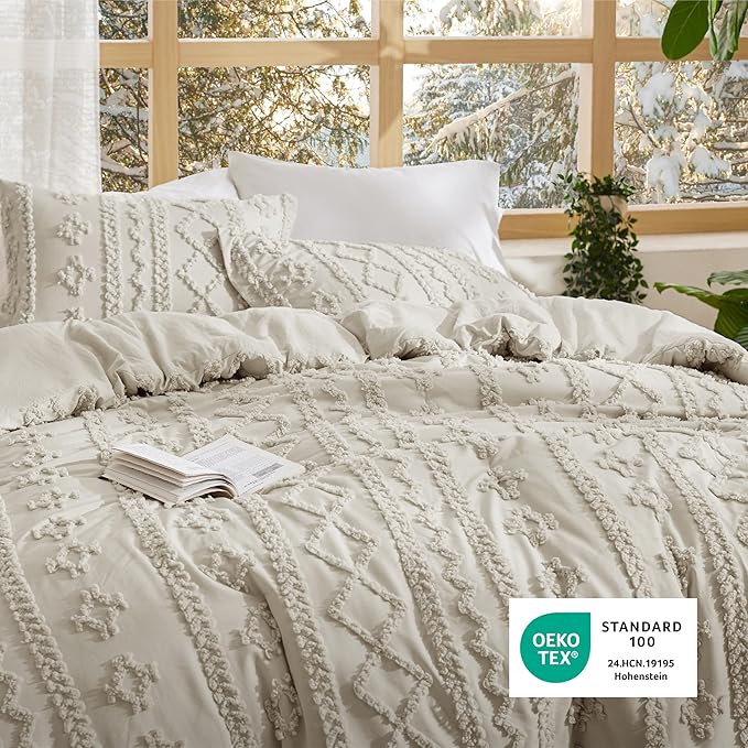 Bedsure Tufted Boho Comforter Set California King Size - Linen Boho Bed Set, GentleSoft™ 3 Pieces Farmhouse Shabby Chic Embroidery Bedding, Gifts for Woman, Soft Jacquard Comforter for All Seasons