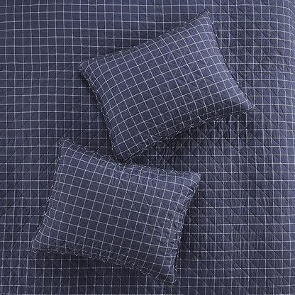 Madison Park Reversible Quilt Cabin Lifestyle Plaid Design - All Season, Breathable Coverlet Bedspread Bedding Set, Matching Shams, King/Cal King(104"x94"), Green/Navy 3 Piece