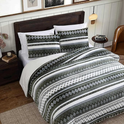 Eddie Bauer - Twin Comforter Set, Reversible Plush Bedding with Matching Sham, Dorm Essentials, Oeko-Tex Certified (Shelton Fair Isle Green)