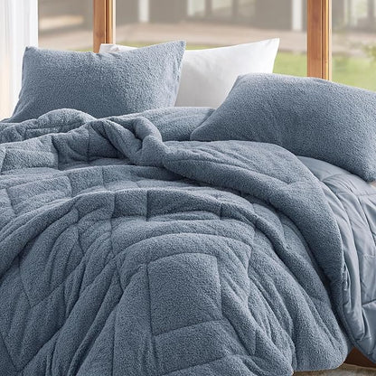 Comfort Spaces Queen Comforter Set Reversible Feather-Soft Plush Comforters for Queen Size Bed All Season Lightweight Shearling Fleece Sherpa Comforter Queen Size Bed Set, Full/Queen, Blue 3 Piece