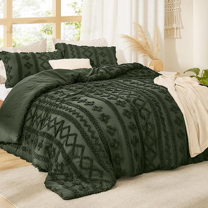 Bedsure Tufted Boho Comforter Set Full Size - Olive Green Boho Bed Set, GentleSoft™ 3 Pieces Farmhouse Shabby Chic Embroidery Bedding, Gifts for Woman, Soft Jacquard Full Comforter for All Seasons