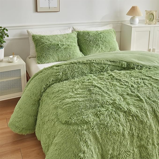 Wajade Faux Fur Plush White Comforter Set Fluffy Fuzzy Shaggy Bedding Set - 3PC Full/Queen Microfiber Soft Warm Quilt Set (Sage Green, King)