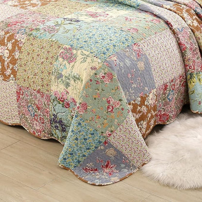 vctops Boho Patchwork Cotton Quilted Bedspread Quilt Set Queen Size 3 Pieces Soft Reversible Lightweight Coverlet Set Floral Print 1 Quilt and 2 Pillow Shams (Purple,Queen)