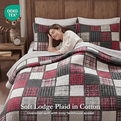 Woolrich Reversible Quilt Cabin Lifestyle Design - All Season, Breathable Coverlet Bedspread Bedding Set, Matching Shams, Oversized Full/Queen, Tulsa Plaid Red/Grey 3 Piece