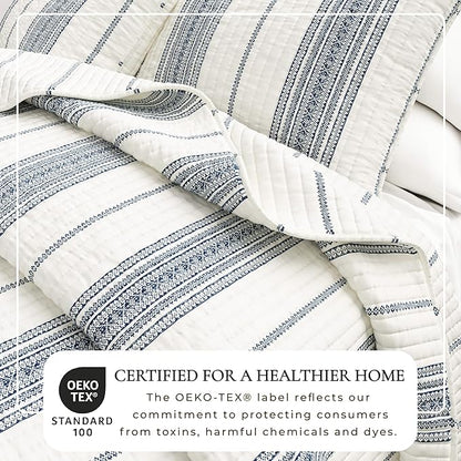 Great Bay Home Striped Quilt Set - 2-Piece Twin/Twin XL Size Farmhouse Bedding Set - Lightweight, All-Season, Reversible Bedspread (White/Navy)