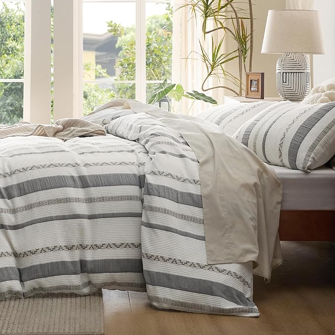 Bedsure Waffle Weave Duvet Cover King - 100% Cotton Boho Duvet Cover with 2 Pillowcases - Cream White Textured Comforter Cover with Zipper Closure (King, 104"x90")