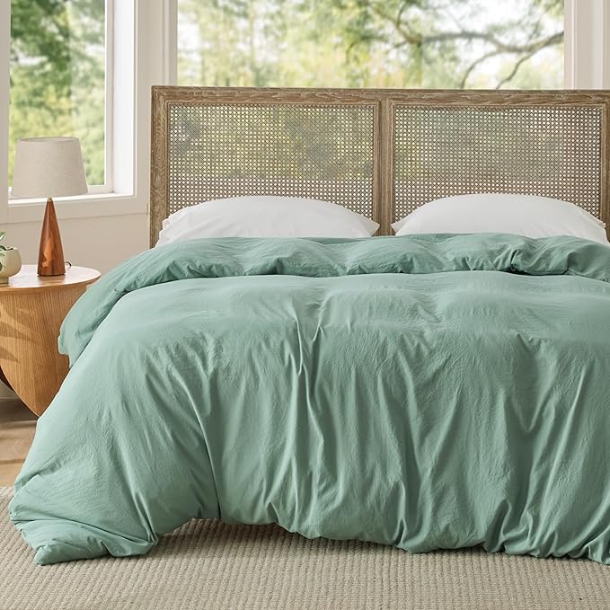 Bedsure Sage Green Duvet Cover King Size Only - Prewashed Cotton-Like Polyester Extra Soft All Season Bedding, Includes 1 Duvet Cover 104x90 Inches with Zipper Closure, Comforter Not Included