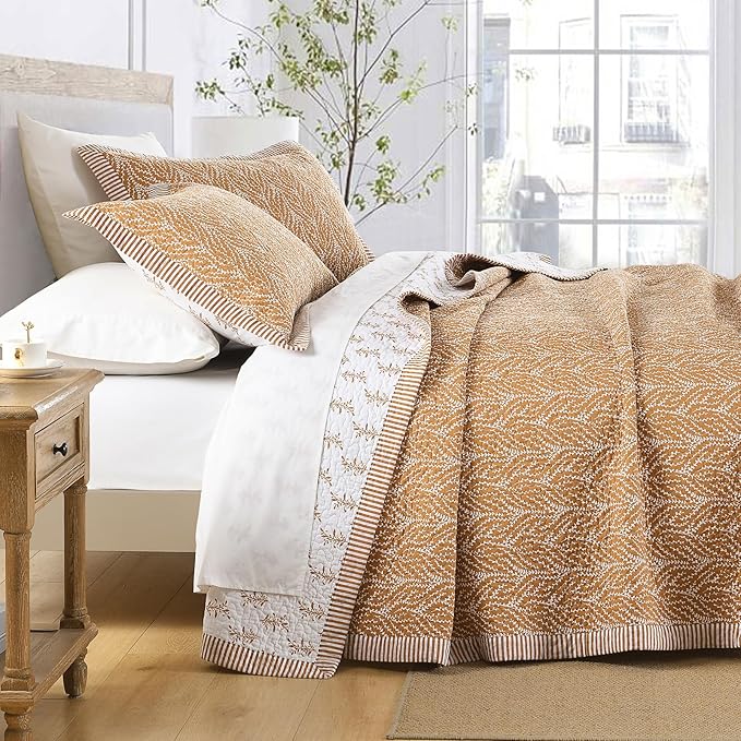SahSahCasa Quilt Set Queen Size, 100% Cotton Quilt Bedding Set Bedspread, Botanical Pattern Solid Color Chic Lightweight Quilted Comforter for Queen Bed, White/Caramel, All Season, 3 Pieces