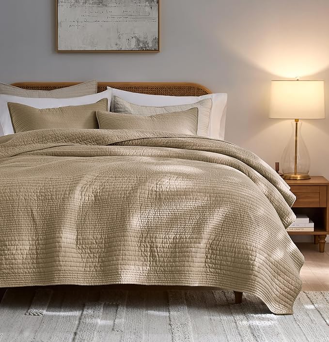 palassio Striped Dark Beige 100% Cotton Quilt King Size Bedding Sets, Lightweight Crinkly Channel Pick Stitch Textured Bedspread Soft Shabby Chic Farmhouse Country Coverlet for All Season, 2 Shams