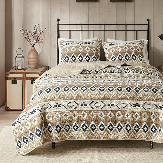Woolrich Reversible Quilt Cabin Lifestyle Design - All Season, Breathable Coverlet Bedspread Bedding Set, Matching Shams, Oversized Full/Queen, Montana Tribal Tan 3 Piece