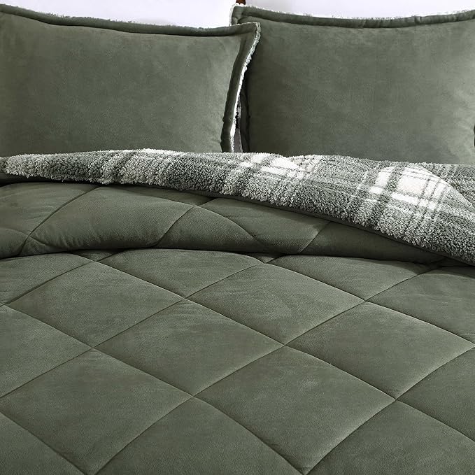 Eddie Bauer - Twin Comforter Set, Microsuede Bedding with Soft Plush Faux Shearling Reverse, 2 Piece Bed Set with Matching Pillowcase (Big Lake Plaid Green)