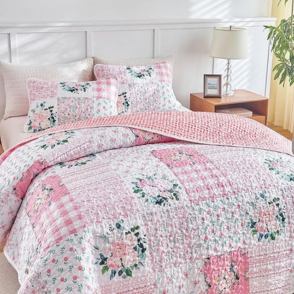 Joyreap 2 Pieces Floral Patchwork Quilt Set Twin, Pink n White Flowers Design, Soft n Cozy Microfiber Quilt, Bedspread Bed Cover for All Season, 1 Quilt and 1 Pillow Sham- 68x86 inches