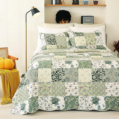 Cmfshape Summer Floral Queen Quilted Bedspread,Romantic Green Quilt Set,Reversible Stitched Bedding Cover All Season,Soft Lightweight Coverlet with Pillow Cases (Green&White, Queen90 x90)