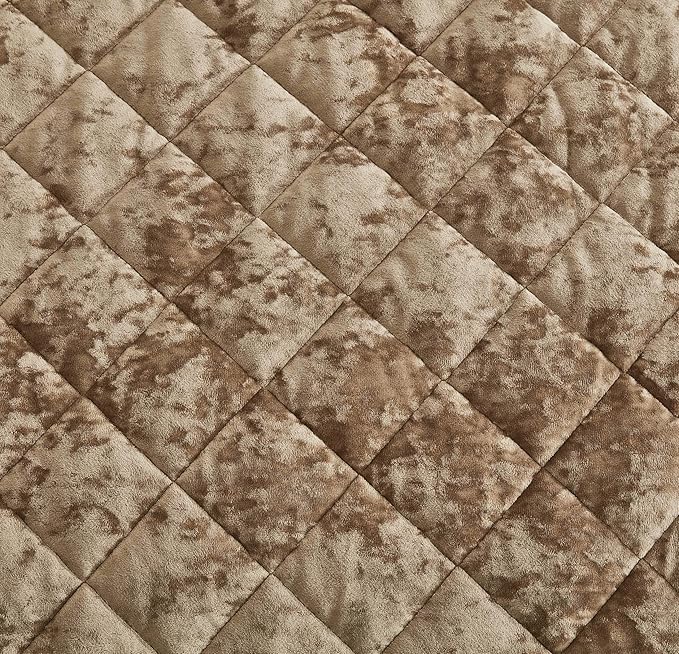Chezmoi Collection Lux Tan Velvet Quilt Oversized King Set, 3-Piece Plush Distressed Velvet Bedding All Season Lightweight Comforter Brushed Microfiber Reverse with Diamond Stitch Quilting