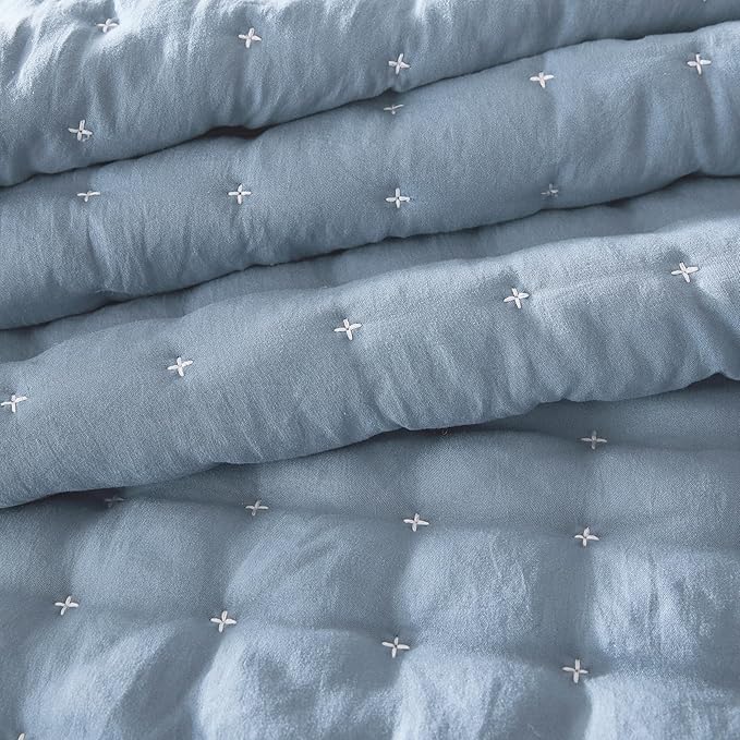 WDCOZY California Oversized Cal King Size Quilt Bedding Sets with 2 Pillow Shams, Lightweight Soft Bedspread Coverlet Bed Cover for All Season, 3 Pieces, 116x106 inches, Blue