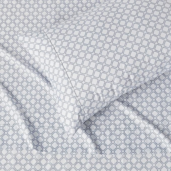 Amazon Basics Lightweight Microfiber 3-Piece Bed Sheet Set, Twin XL, Aqua, Printed