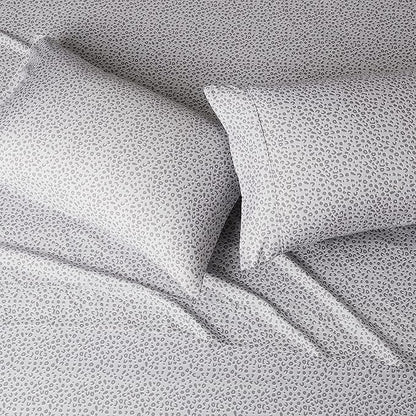 Amazon Basics Lightweight Breathable Microfiber 4 Piece Bed Sheet Set With 14-inch Deep Pockets, Wrinkle Resistant, Machine Washable - King, Grey Cheetah, Printed
