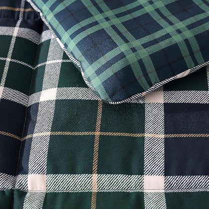 Nautica - Twin/Twin XL Comforter Set, Ultra Soft Bedding with a Woven Textured Feel, Medium Weight for Year Round Comfort, 2 Piece Bed Set with Matching Pillowcase (Northsail Plaid Navy)