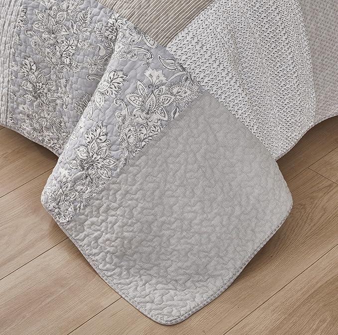 Chezmoi Collection Quinn 3-Piece Neutral Taupe Gray White Floral Hibiscus Flower Candy Stripe Patchwork Quilt Set - Pre-Washed Cotton Coverlet - Lightweight Reversible Bedspread, Queen Size